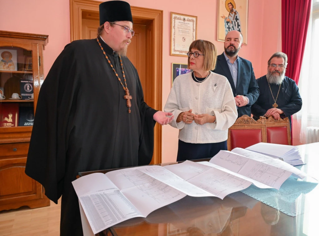 Maja Gojković razgovarala sa vladikom Vasilijem: Značajna podrška manastiru Krušedol