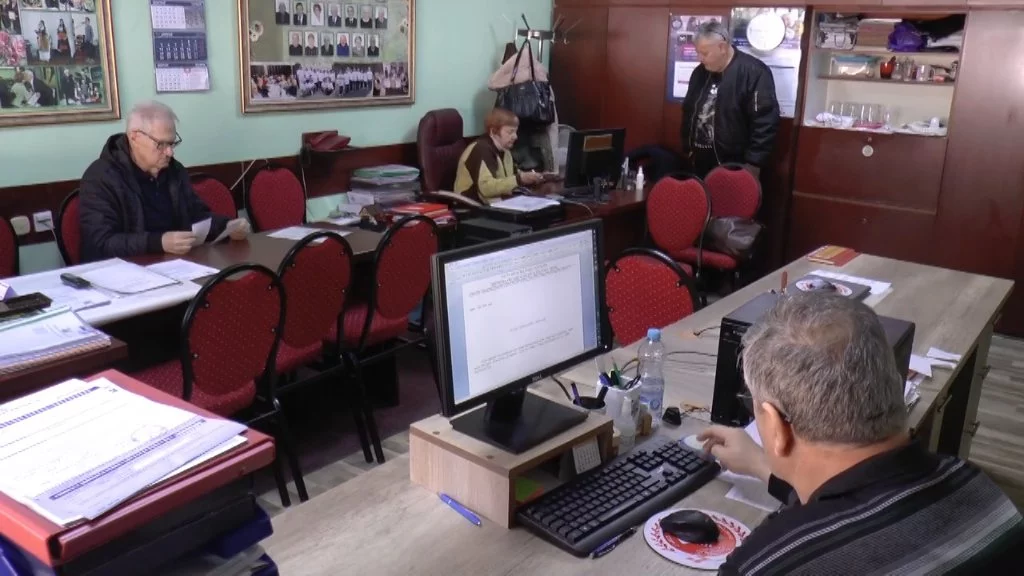 Počelo prijavljivanje penzionera za nabavku ogreva u Vrbasu