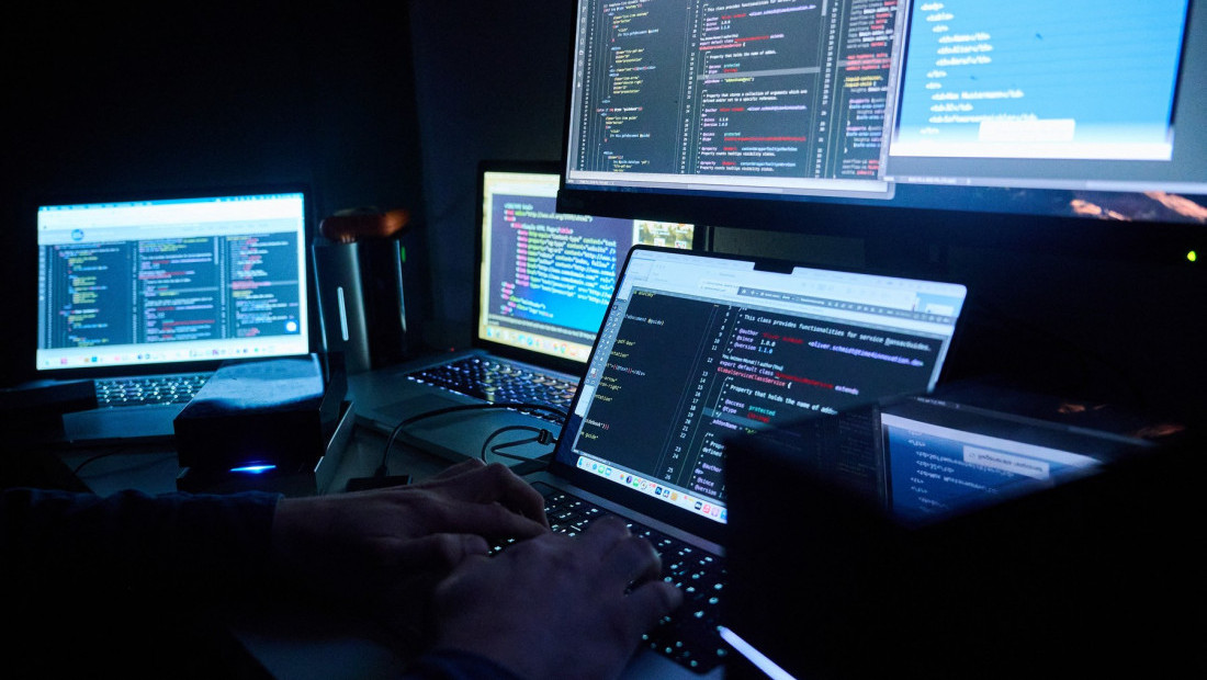 Komisija za hartije od vrednosti poziva na oprez zbog internet prevara