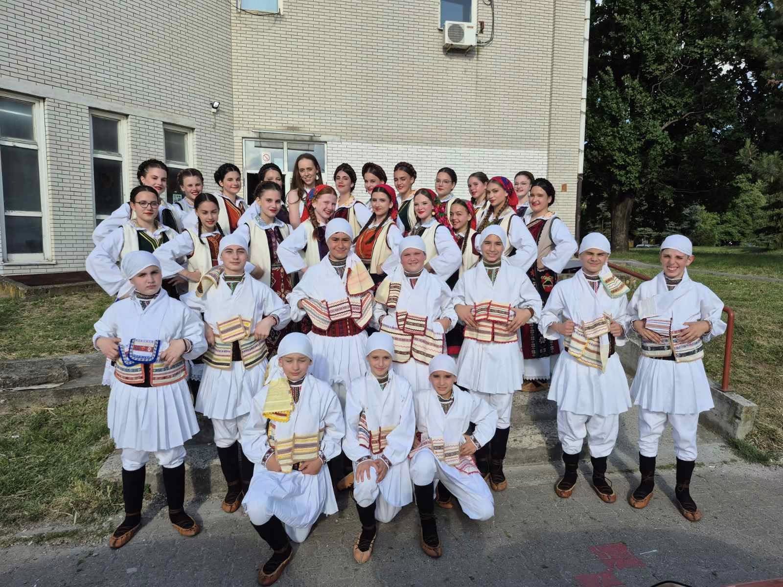 Srebro za Dečiji folklorni ansambl KC Vrbas na 64. Muzičkom festivalu dece Vojvodine