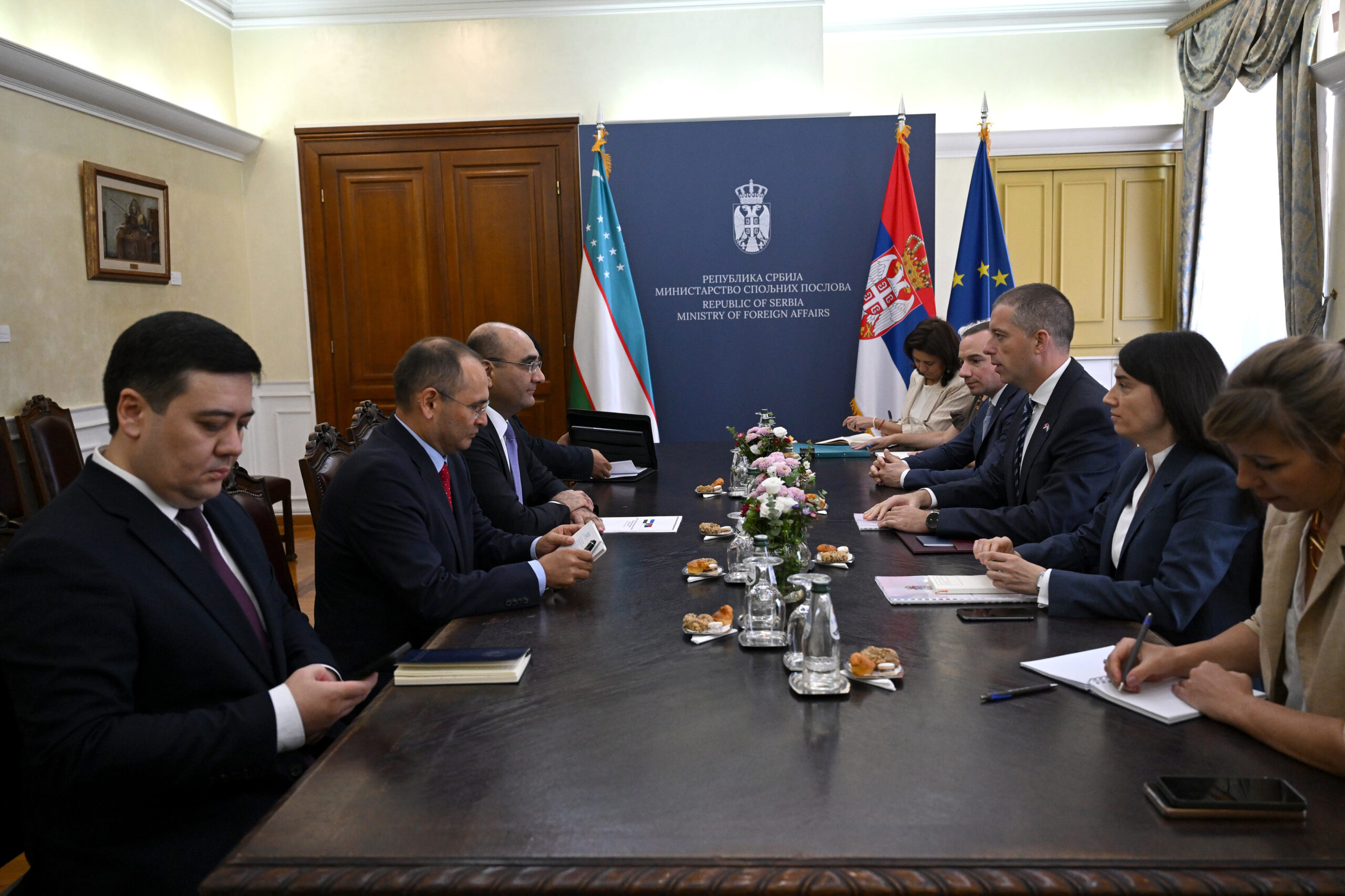 Đurić sa zamenikom ministra inostranih poslova Uzbekistana o odnosima i saradnji
