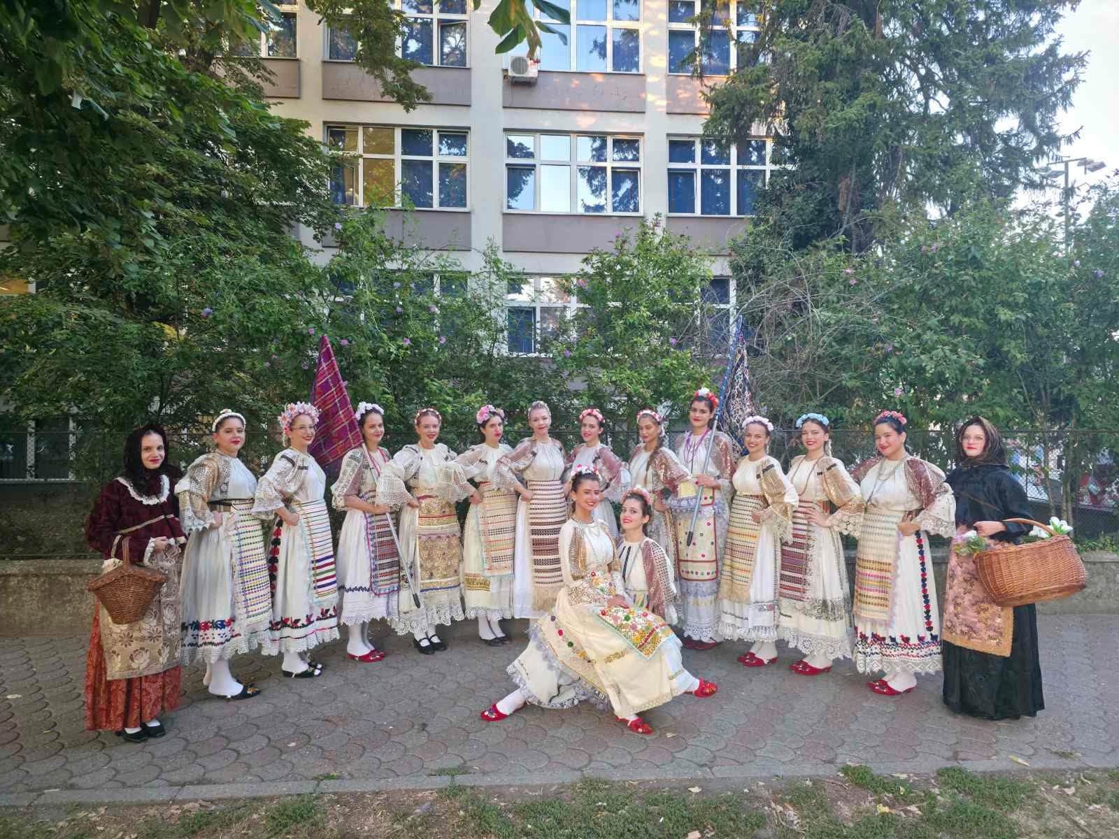 Mladi folkloraši iz Vrbasa nastupili na „Panonskom vašaru” u Kuli