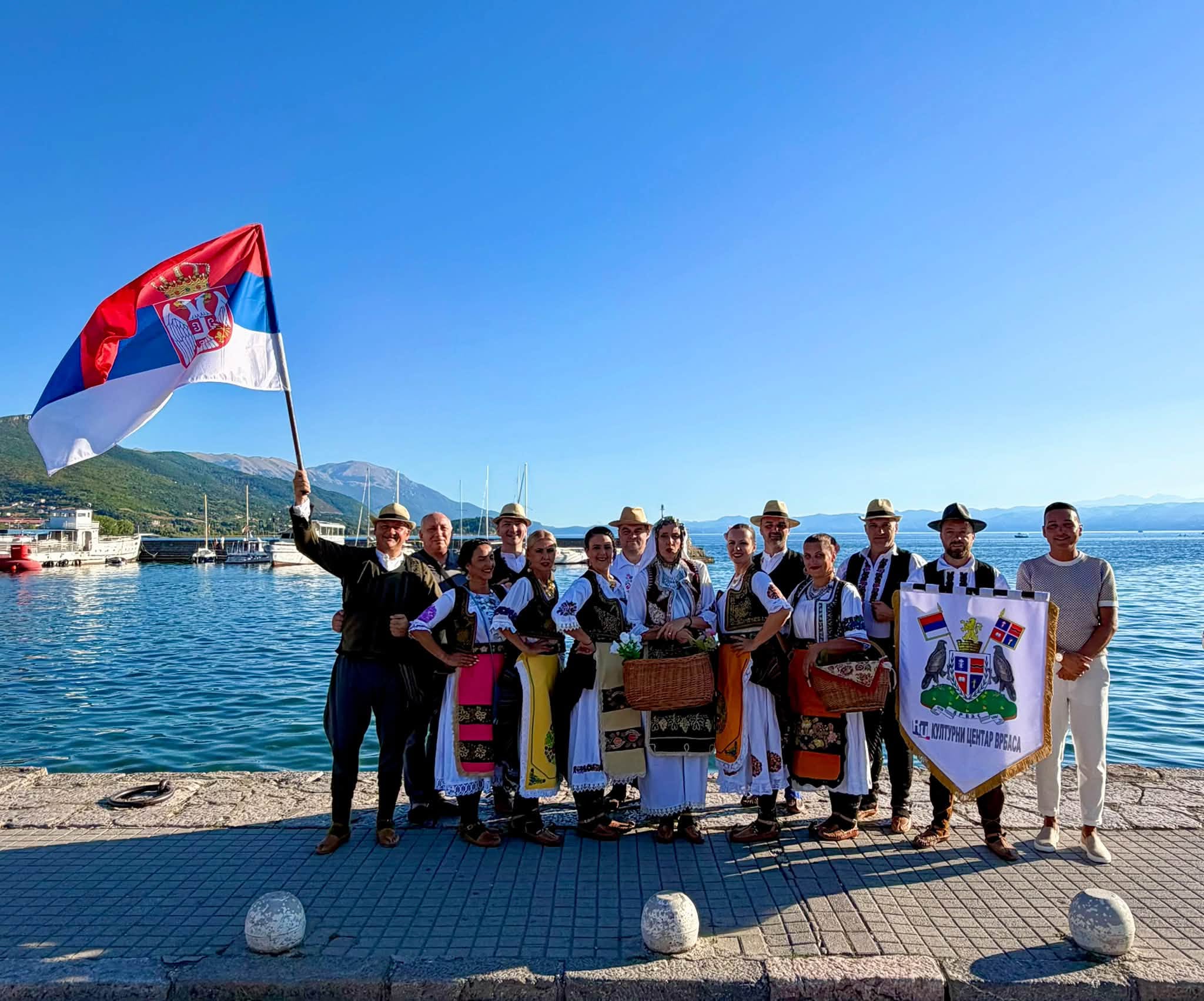 Veterani Folklornog ansambla KC Vrbas nastupili na festivalu u Ohridu