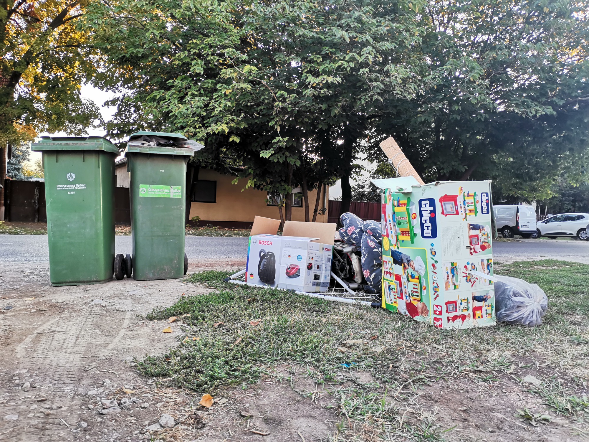 Odnošenje kabastog otpada u Vrbasu 3. oktobra