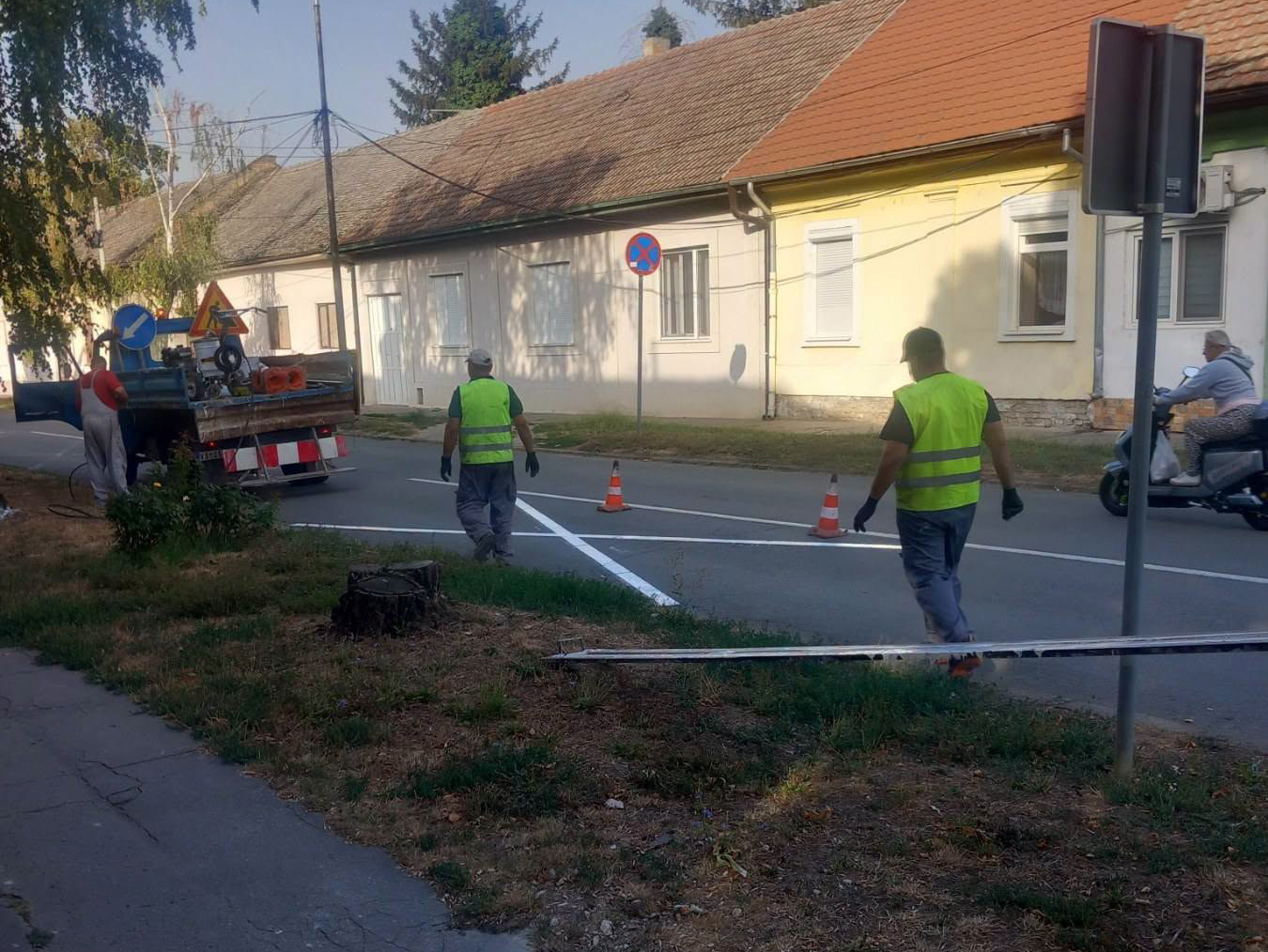 Nastavlja se obnova saobraćajna signalizacija u blizini škola u vrbaskoj opštini
